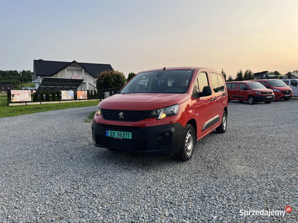 PEUGEOT PARTNER Automat 65 przebiegu światła LED Krosno