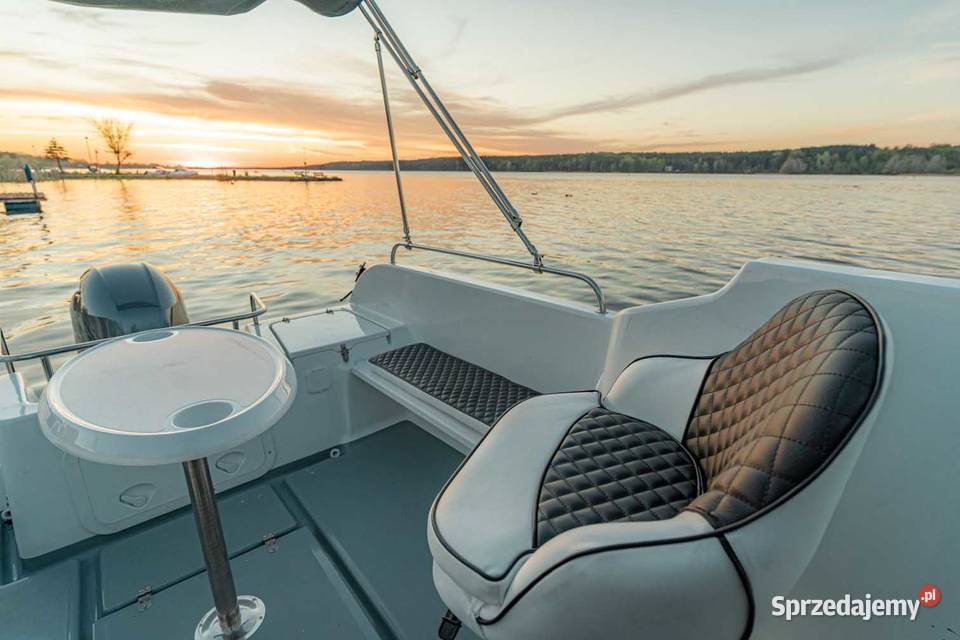 ŁÓDZ MOTOROWA Z KABINĄ PILOTHOUSE 540 6 Osób dolnośląskie Wrocław