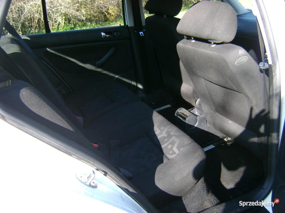 Volkswagen Golf IV 16 Anglik 4/5 Warszawa sprzedam