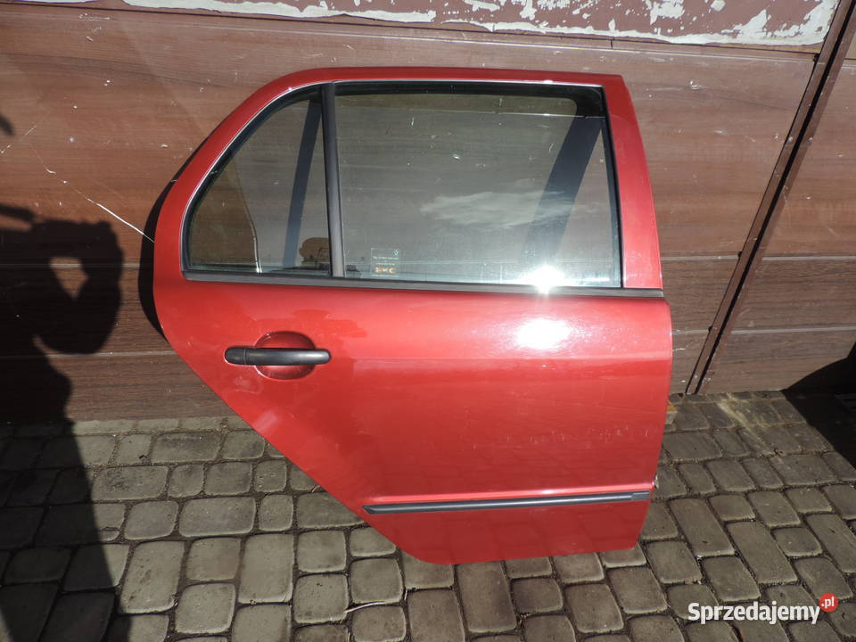SKODA FABIA 1 FL SEDAN 5D DRZWI PRAWE TYLNE Drzwi małopolskie