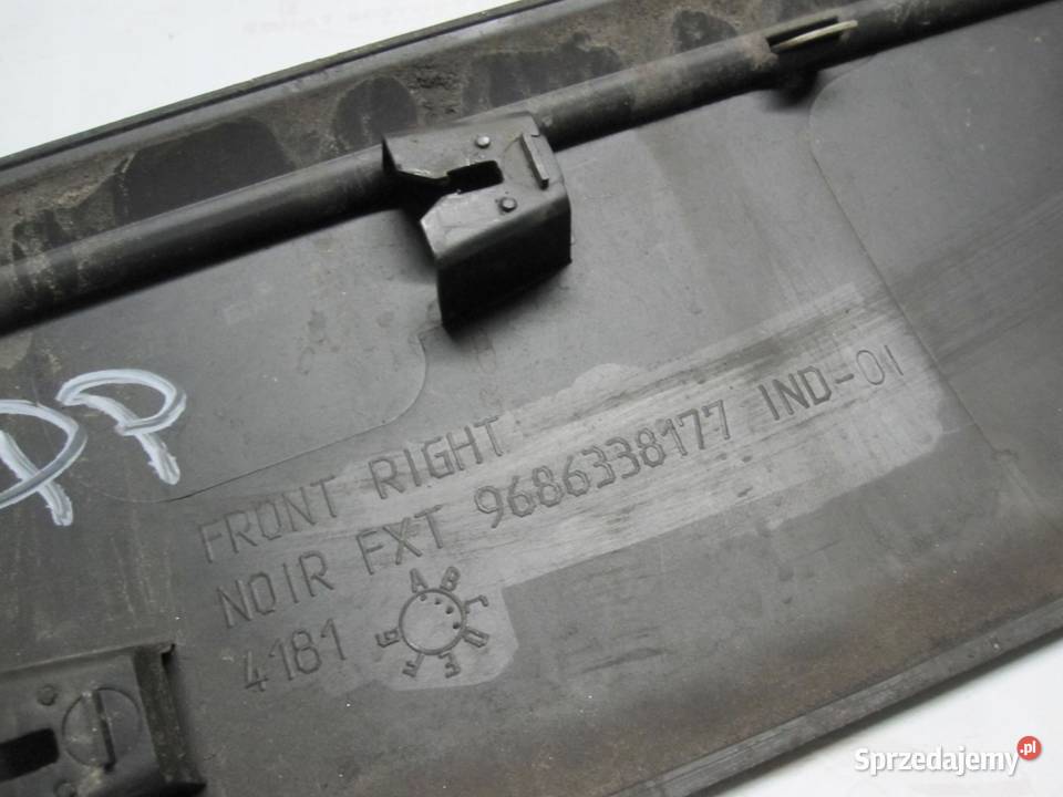 CITROEN C3 PICASSO LIFT 14r listwa ozdobna drzwi sprzedam