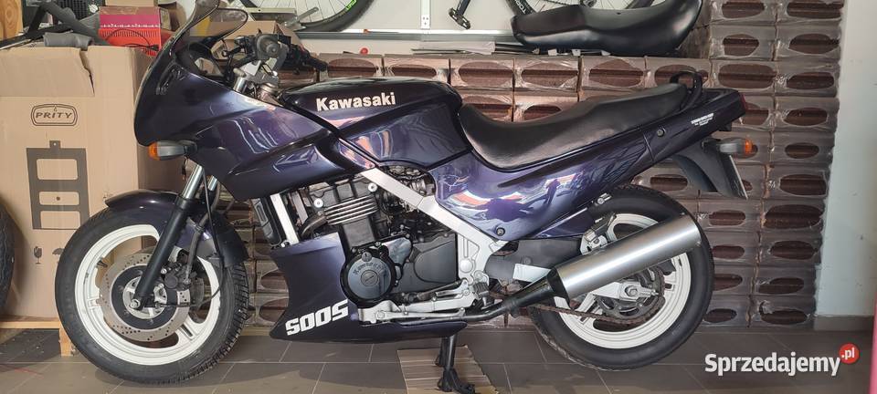 Kawasaki GPZ 500S 20200