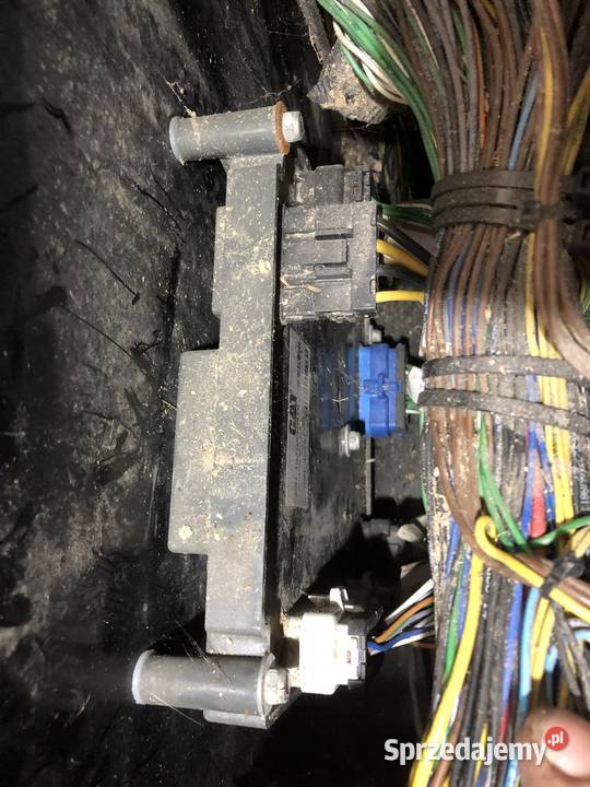 Wiazka instalacja elektryczna przewody kable CAT opolskie Dobrodzień