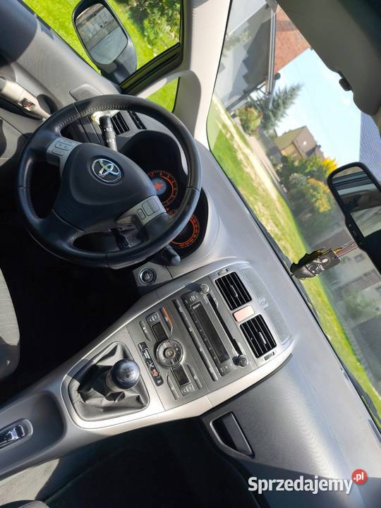 Toyota Auris 2007r 16 benzyna bezwypadkowa Opoczno
