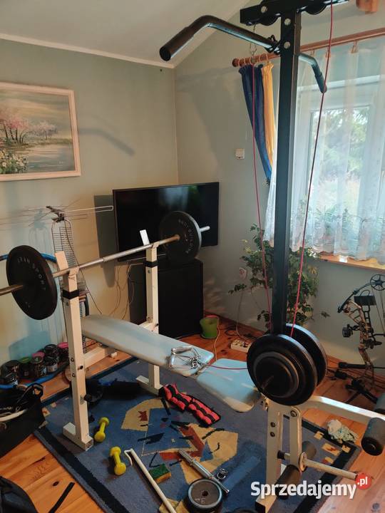 Ławka ławeczka z wyciągiem sztanga z Konstancin-Jeziorna