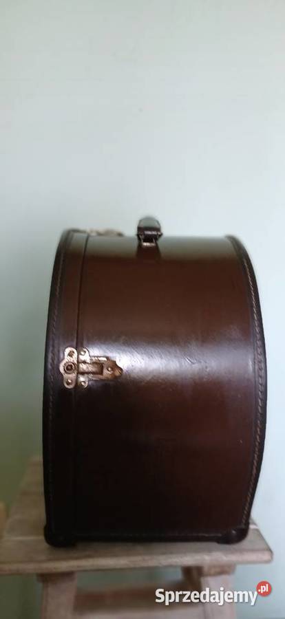 Stary kufer na kapelusze Kraków