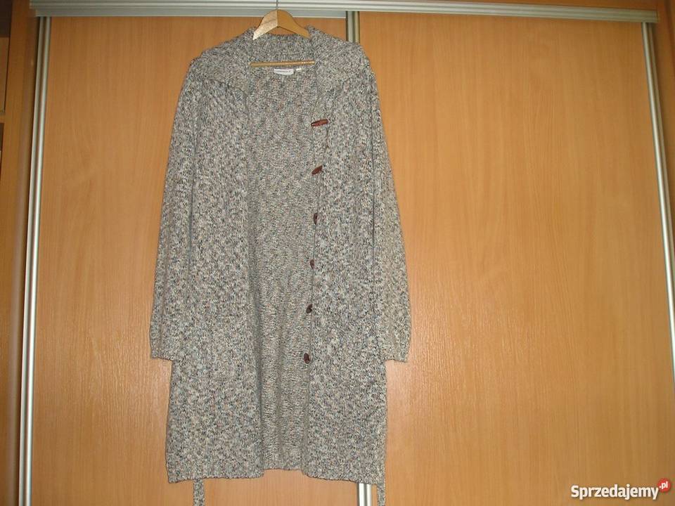 długi sweter z paskiem 4042 Yessica