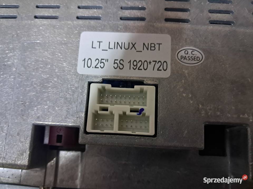 nowy carplay chyba do BMW F10 LTLINUXNBT 1025 5S Deski rozdzielcze, konsole świętokrzyskie