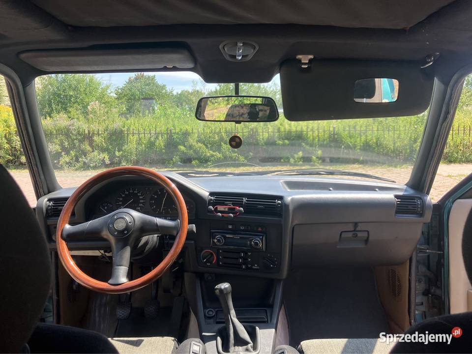 Kierownica BMW e30 momo drewniana osobowe Dąbrowa Górnicza sprzedam