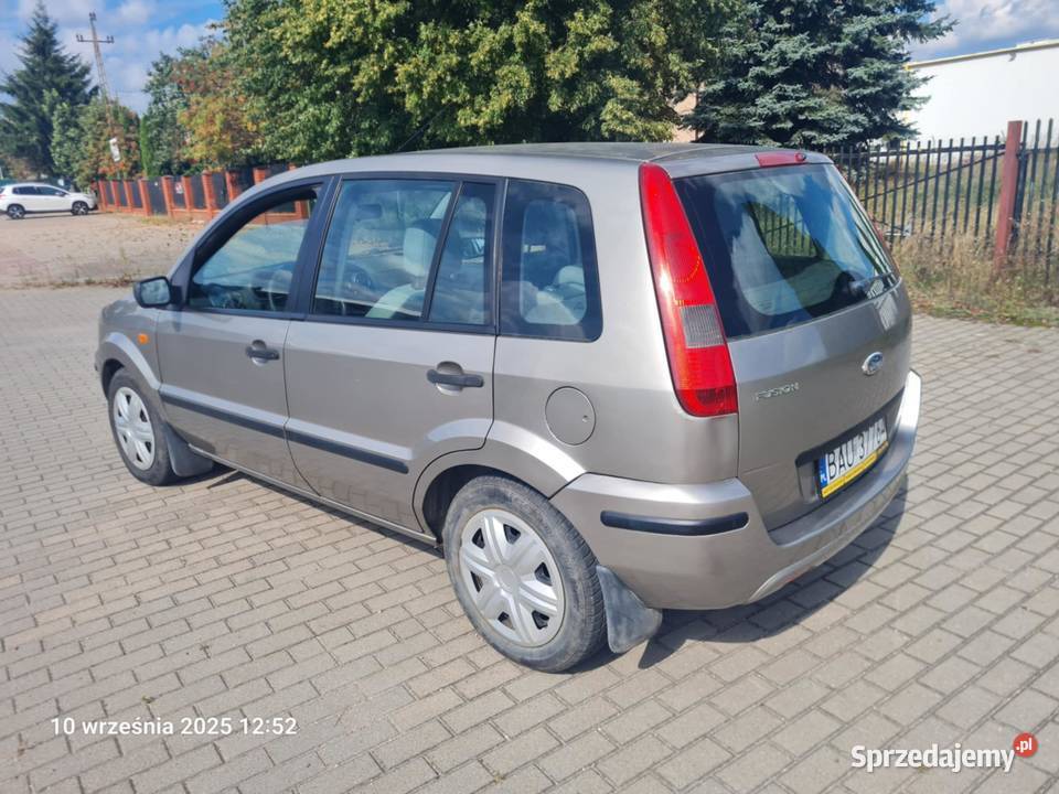 FORD FUSION sprawny z opłatami 2003r Grajewo