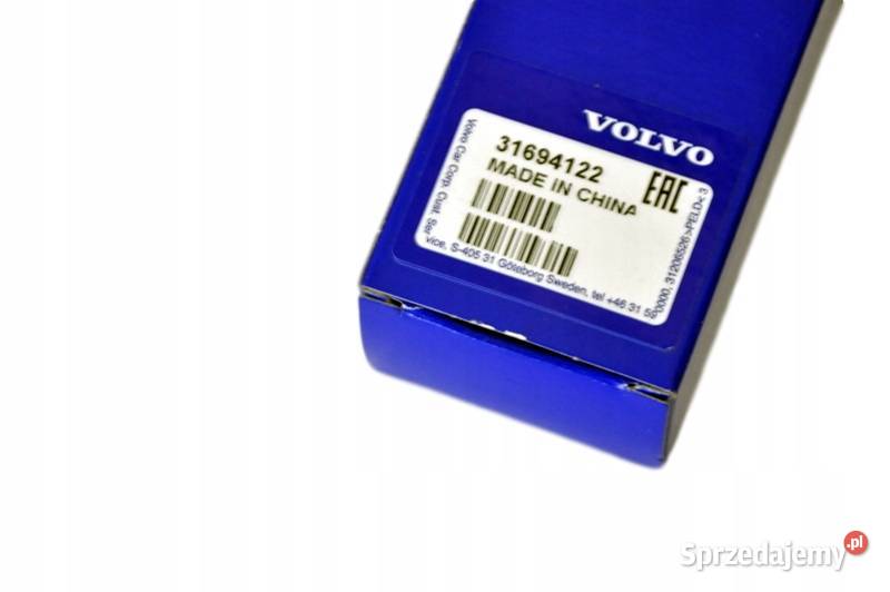 VOLVO XC90 II tylna prawa lampka podsufitki OE sprzedam