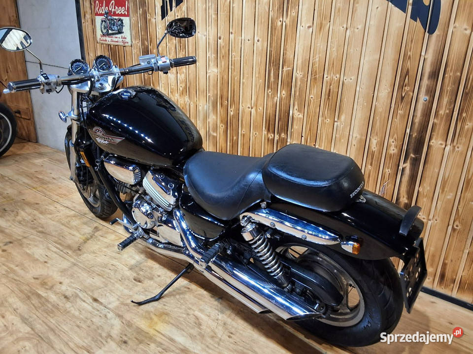 Honda VF HONDA VF750 C motocykl wygląda ślicznie Bicz sprzedam