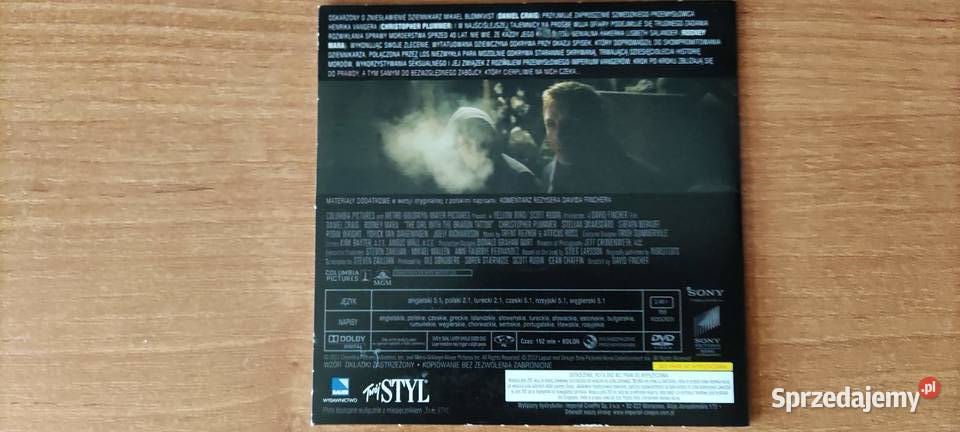 Dziewczyna z tatuażem Craig Gliwice