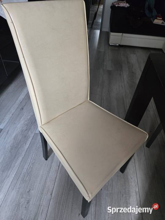 Stół Paged plus dodatkowo krzesła Ruda Śląska