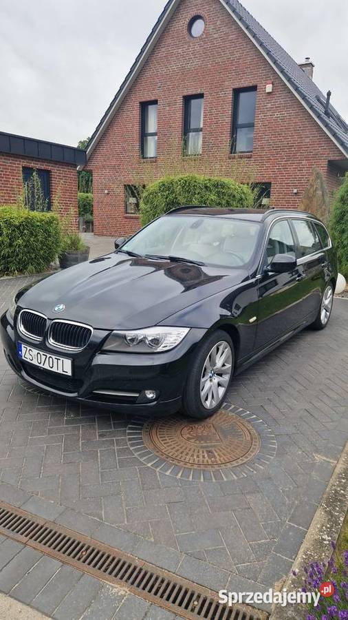 BMW E91 poliftowa benzyna zarejestrowany Rok produkcji 2010 Seria 3 Szczecin sprzedam