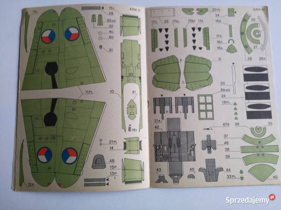 Model kartonowy Samolot myśliwski II wojny