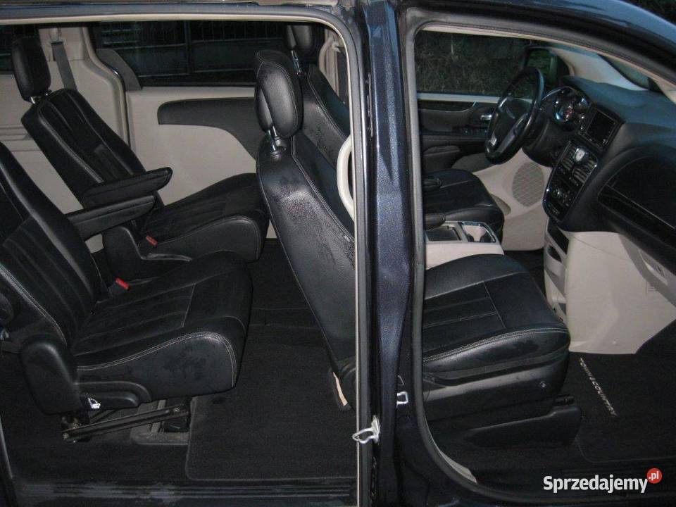 Chrysler TownCountry 36 Touring 283 2014r 7 283KM Gliwice