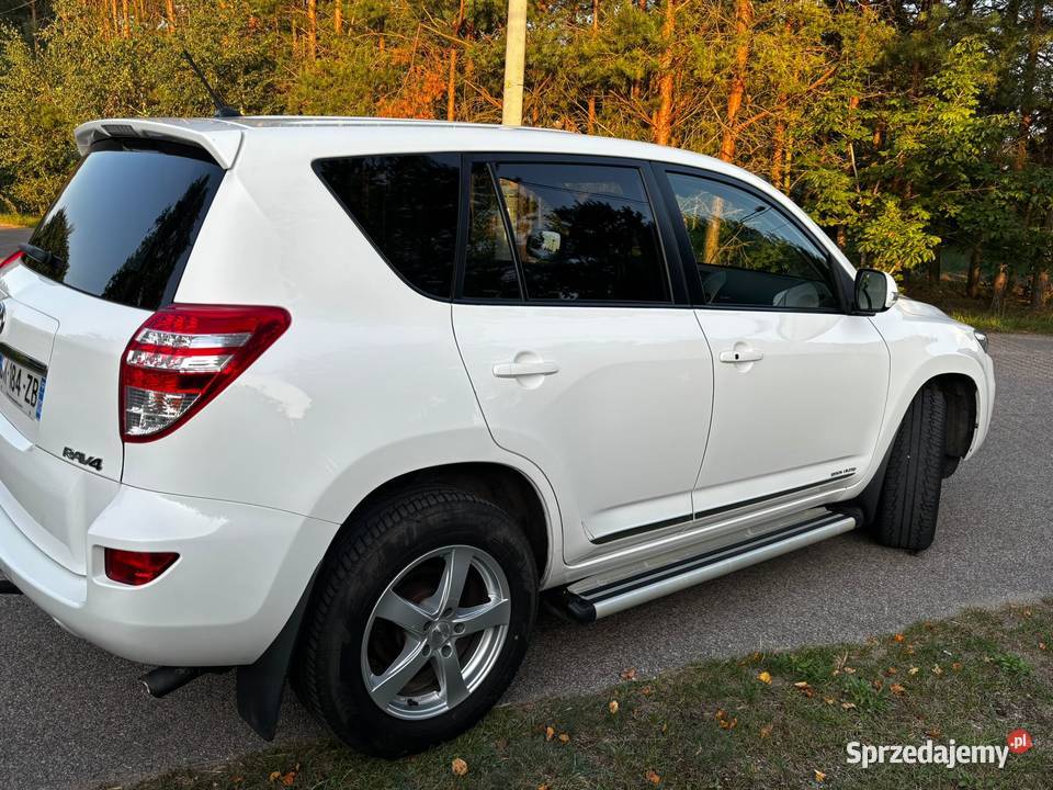 Toyota RAV4 22 D4D 215 piękna Rok produkcji 2013 Chełm