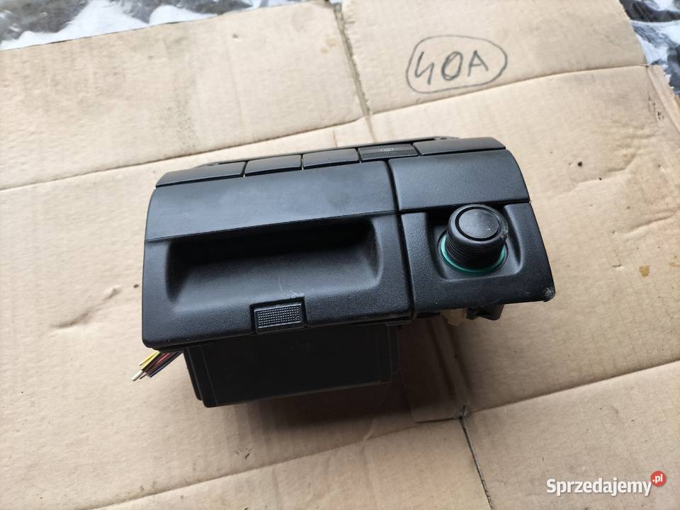 Volkswagen GOLF 3 ZAPALNICZKA POPIELNICZKA Kamień-Kolonia