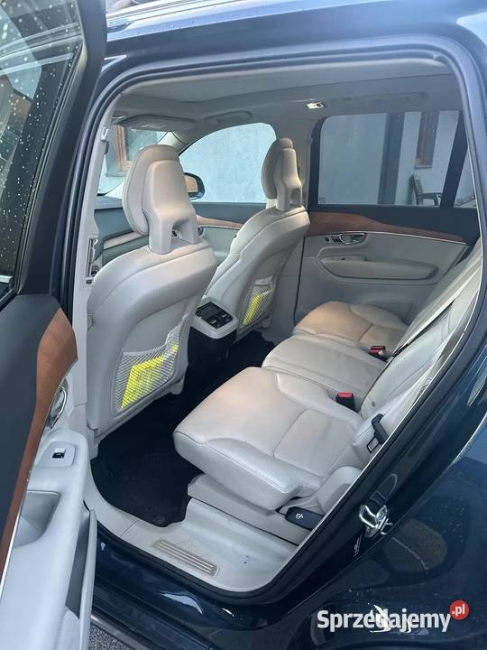Volvo XC90 T6 AWD 320 2021 7osobowy ACC Kamera Kamionki sprzedam