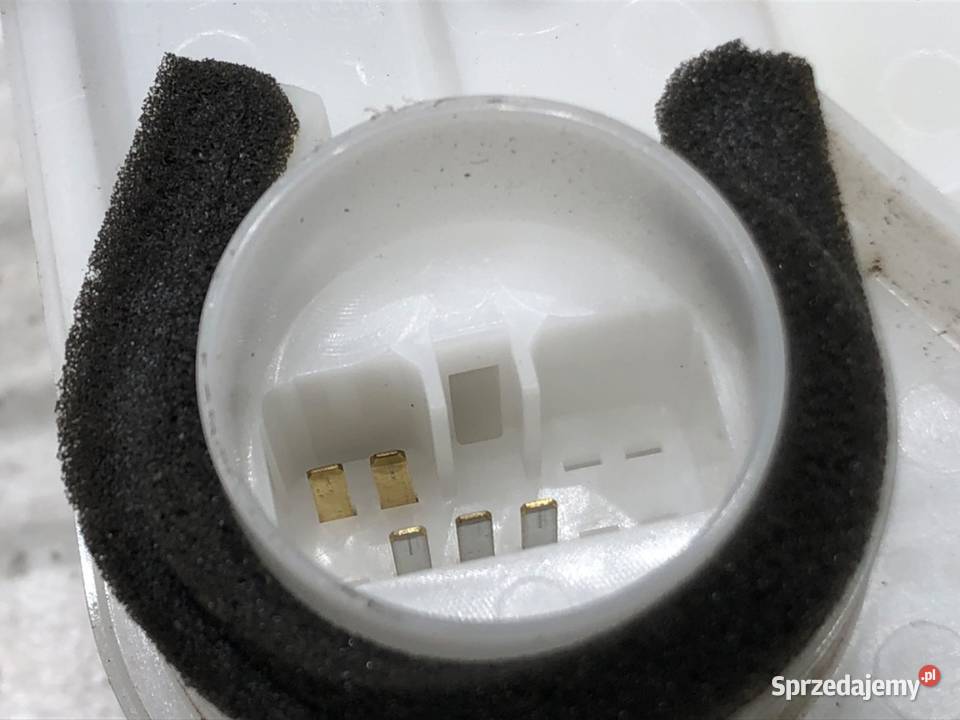 ZAMEK DRZWI LEWY PRZÓD PEUGEOT 4008 Hatchback podkarpackie sprzedam