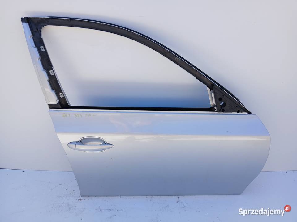 DRZWI PRAWE PRZEDNIE BMW E60 E61 TITANSILBER Strzyżewice