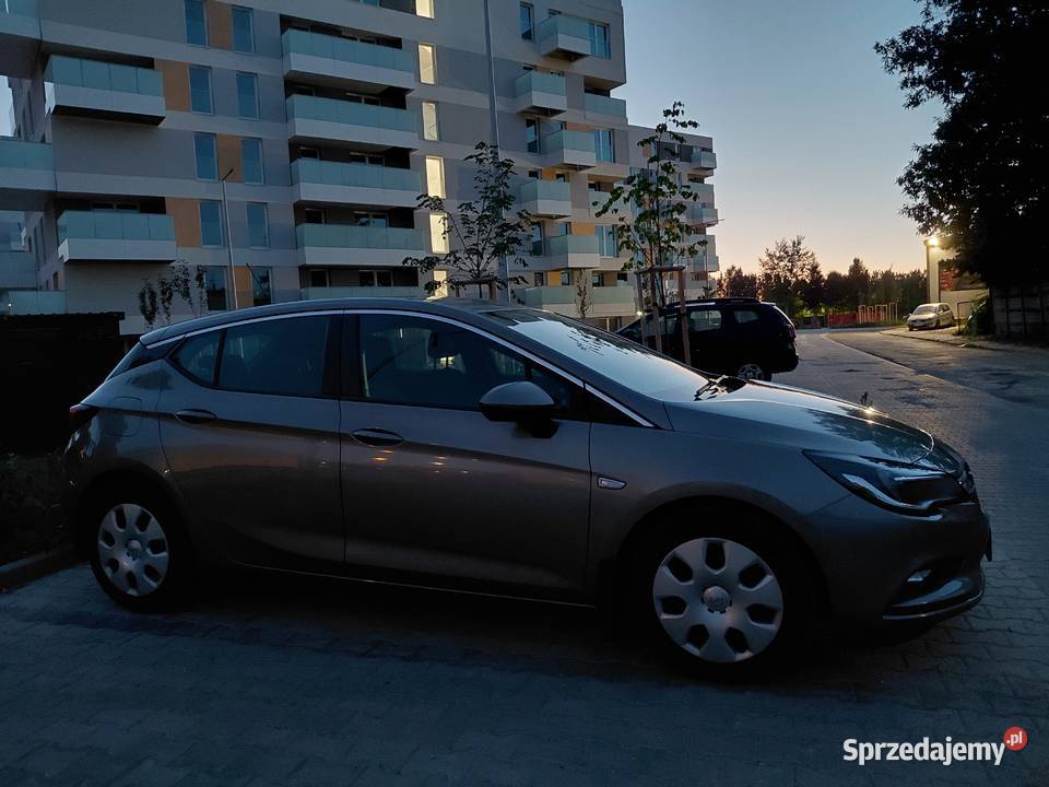 Opel Astra K 2017 krajowy benzyna światła LED śląskie Dąbrowa Górnicza