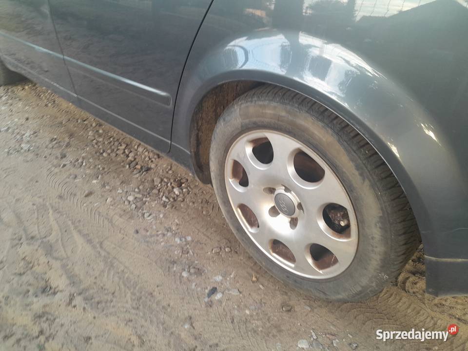 Audi A4 B6 20 benzyna 04r z de sedan zadbana tempomat