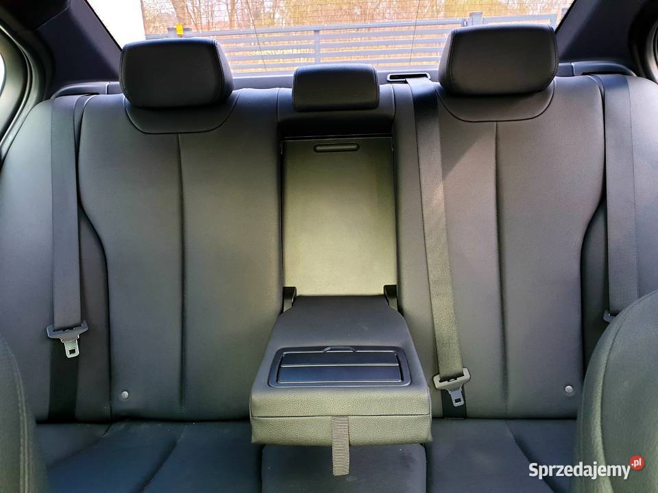 BMW serii 3 F30 320i xDrive 2014 benzyna 19973 łódzkie Łódź
