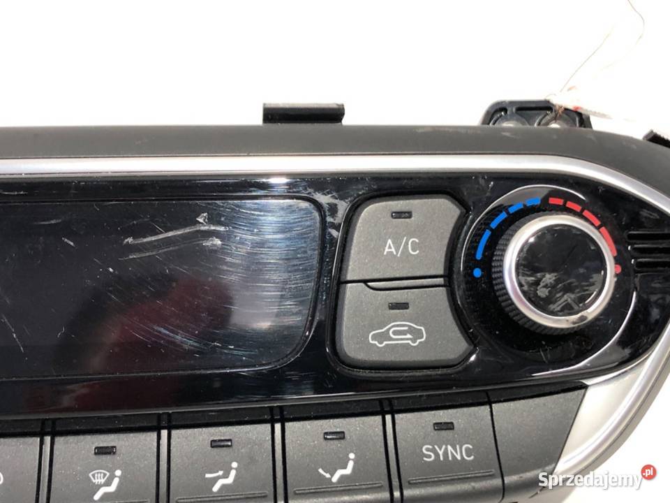 PANEL STEROWANIA NAWIEWU HYUNDAI i30 97250G4CA0