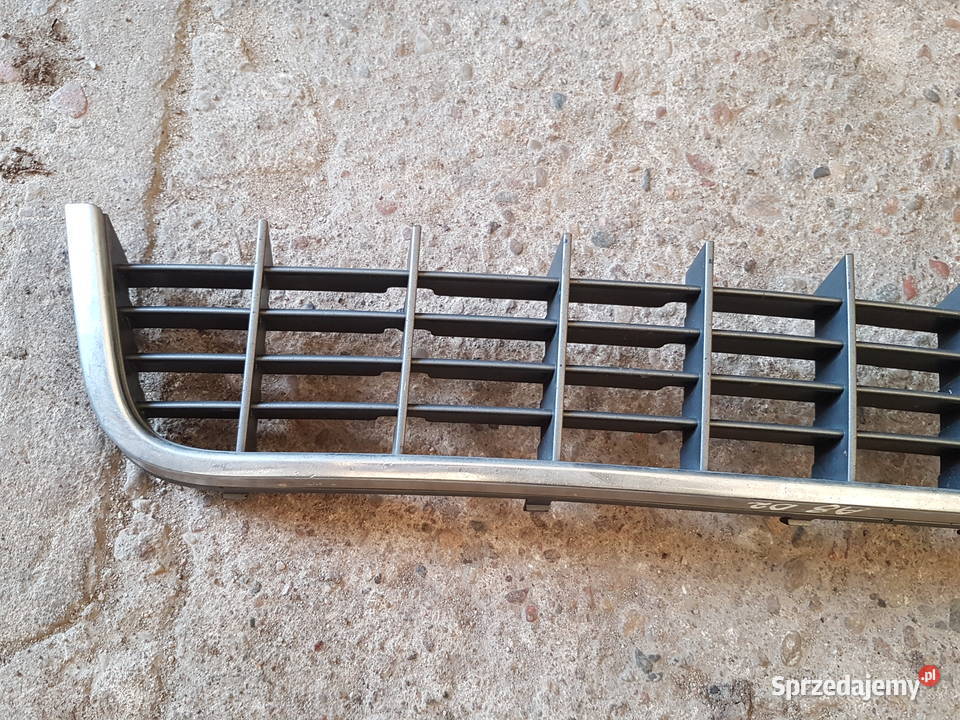 AUDI A8 D2 AUDI S8 D2 LIFT KRATKA ZDERZAKA Turkowice sprzedam