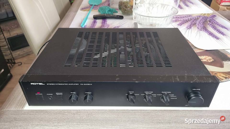 Wzmacniacz stereo ROTEL RA840BX4 2x50W 8ohm Warta