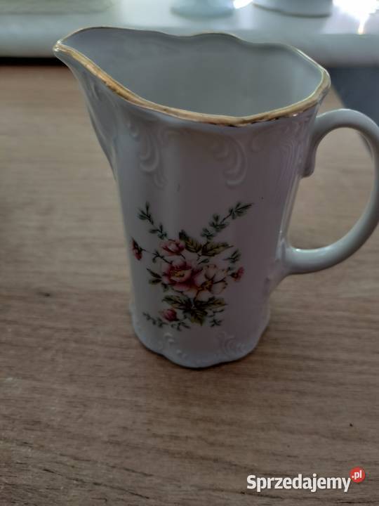Porcelanowy mlecznik śliczny delikatny lekki Choszczno