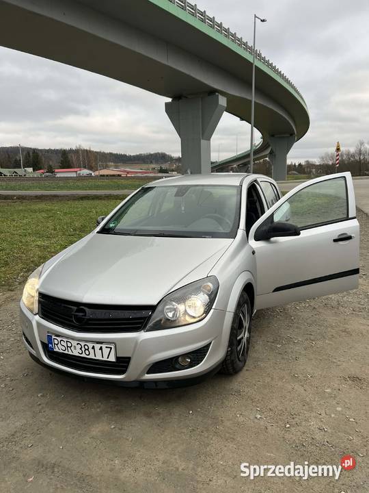 Opel Astra H AutomatNiemcy swieżo sprowadzony16