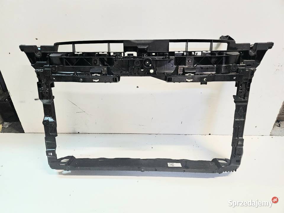 VW GOLF VIII 8 PAS PRZEDNI WZMOCNIENIE PRZÓD Międzychód sprzedam