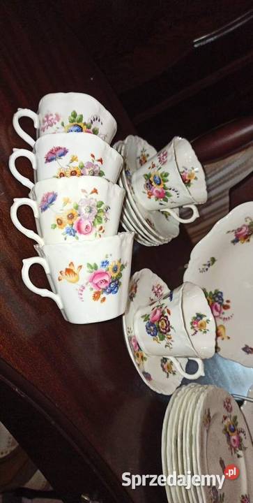 filiżanka z talerzykiem deserowym CauldonEngland