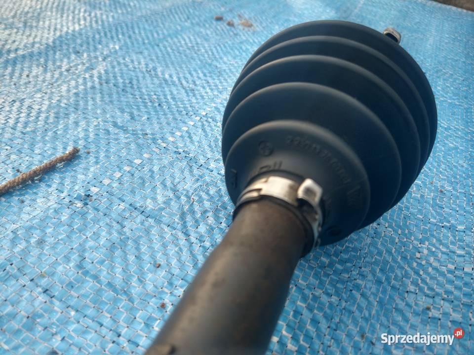 Półoś Prawa BMW 4 F32 F33 1320 6263138401090 Części samochodowe sprzedam