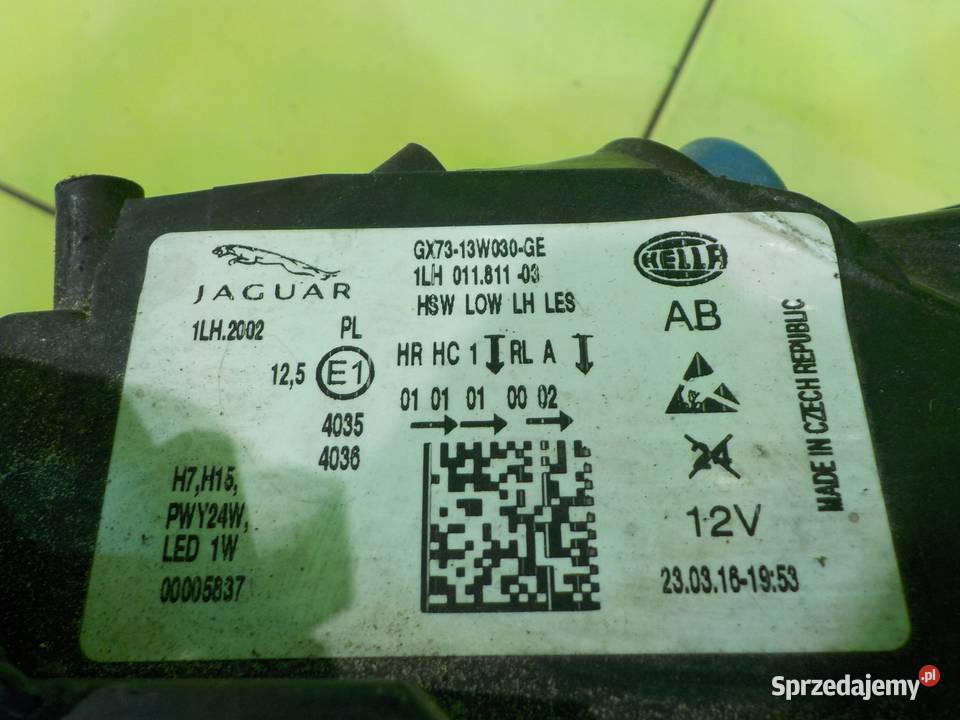 JAGUAR XE 20 D 16r SEDAN 4D lampa lewa przod Suków sprzedam