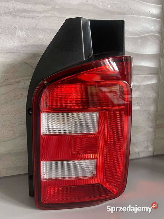 VW T6 TRANSPORTER MULTIVAN PRAWA LAMPA TYŁ Ostroróg