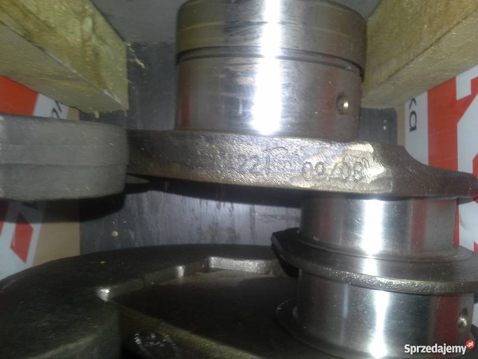 WAŁ KORBOWY MERCEDES 2534 4410300001 4410300901 Częstochowa