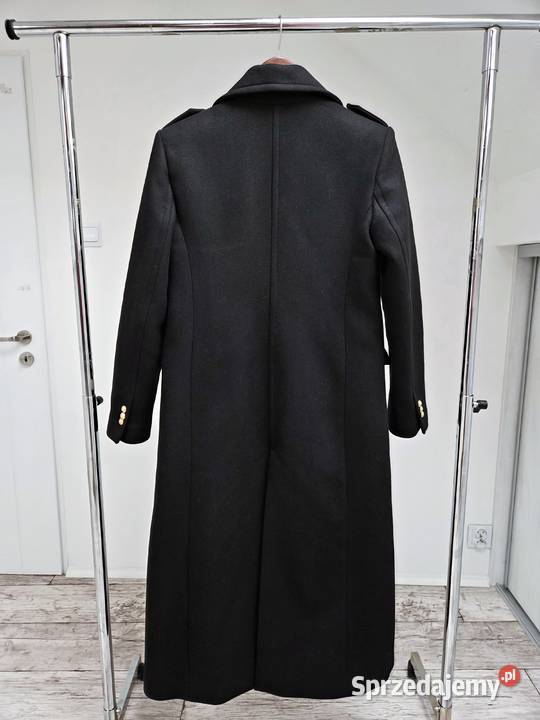 Czarny zimowy wełniany płaszcz ze złotymi Liszki sprzedam