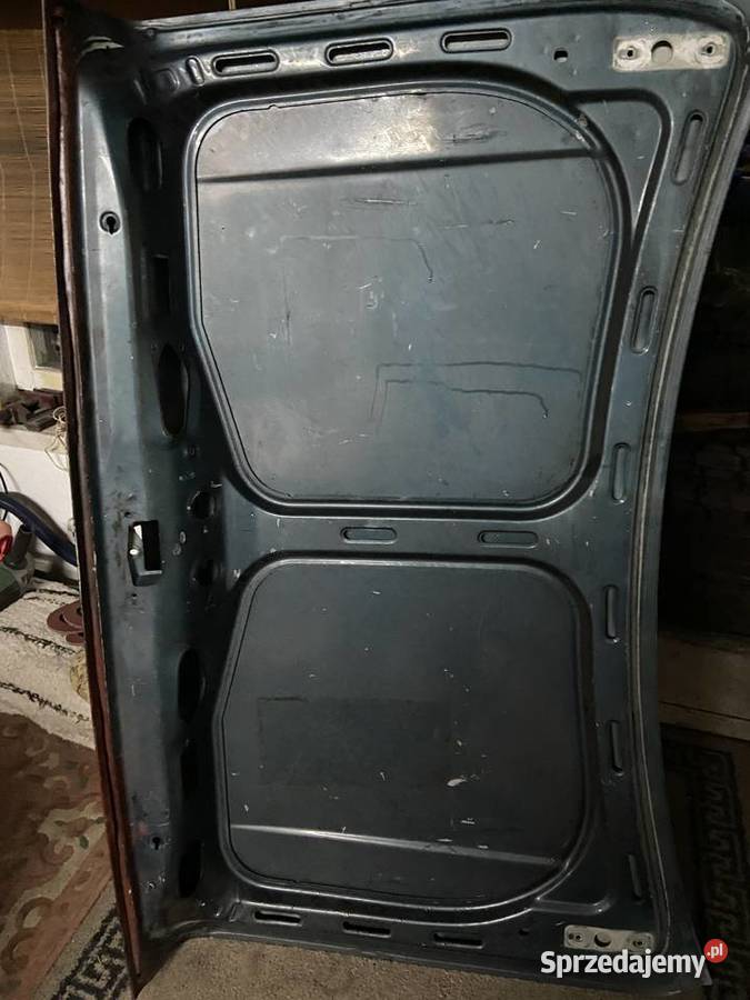 Klapa bagażnika volvo 244 Łódź
