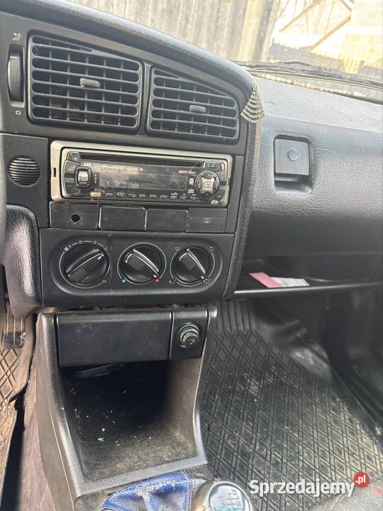 Passat b4 19 td 75 379km Passat Parczew