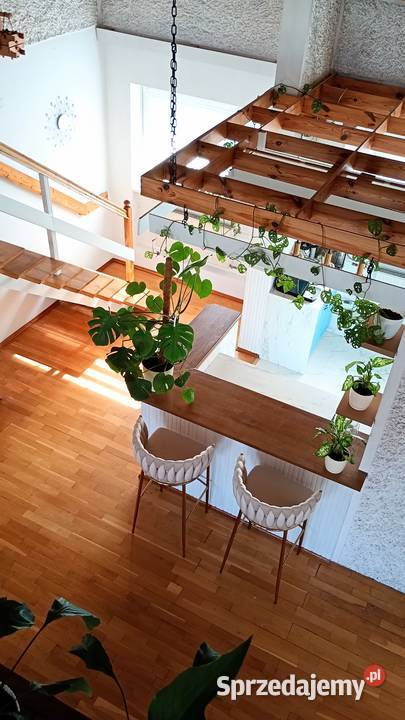 KATEDRALNY SUFIT master bedroom dom 500 m2 ogródek Sprzedaż małopolskie Pleśna