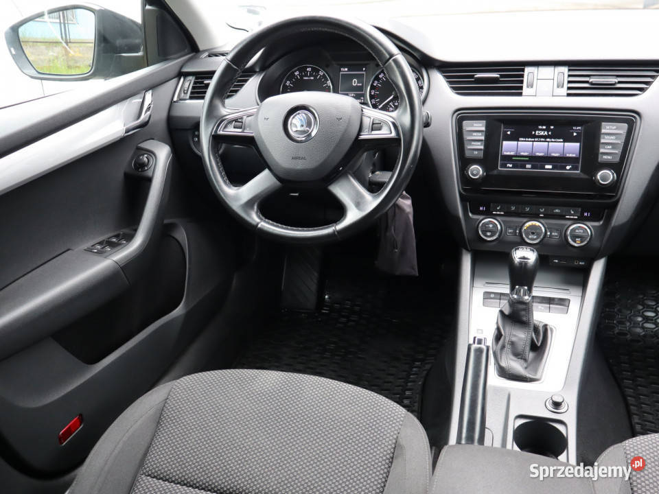 Skoda Octavia 14 TSI radio Katowice sprzedam
