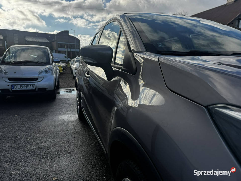 Renault Captur uszkodzony Renault Captur ASR (kontrola trakcji) małopolskie Gdów sprzedam