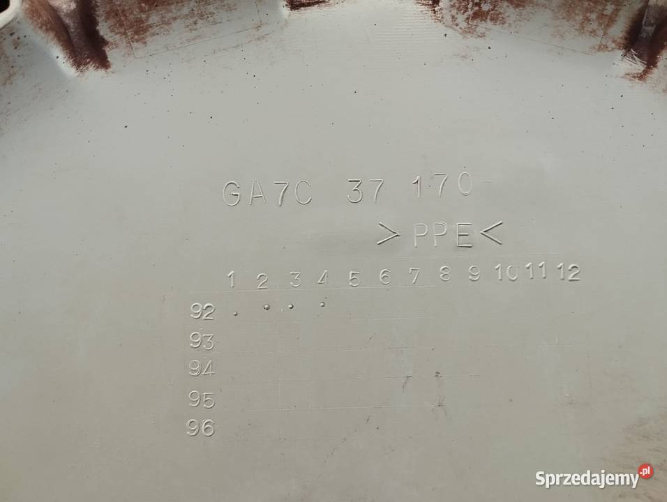 Kołpak Mazda 14 GA7C37170 sztukę Kamieniec