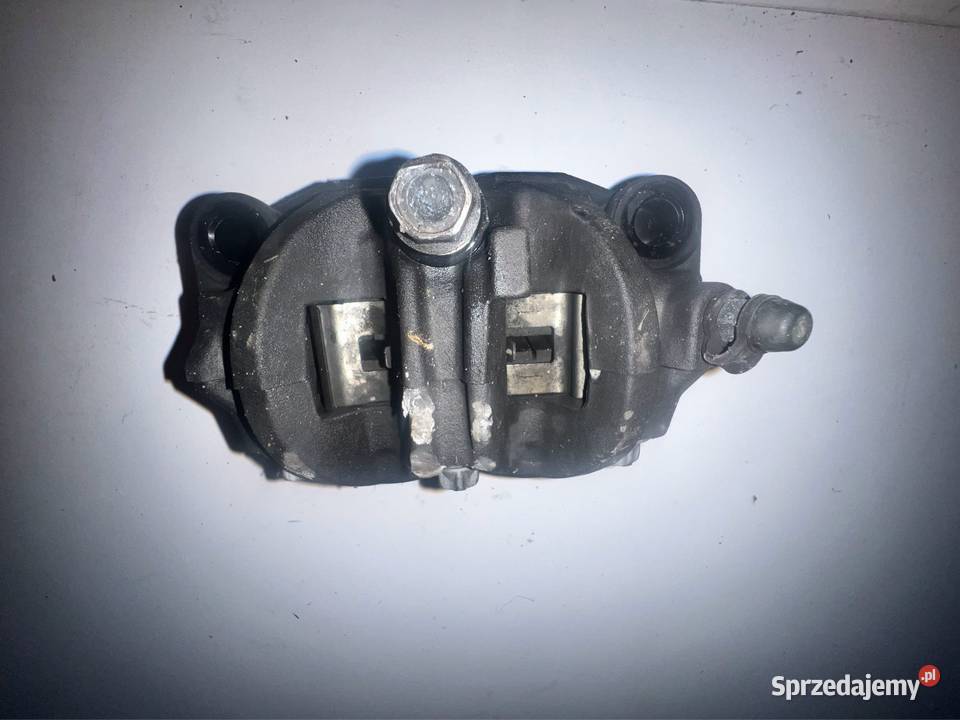 zacisk hamulcowy lewy przód Honda CB 650 R 2023r sprzedam