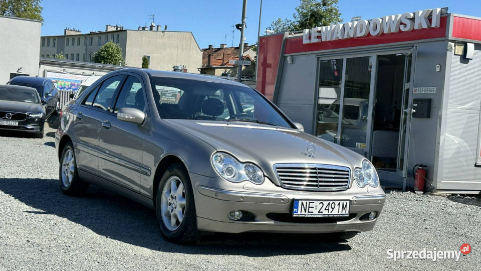 Mercedes C 200 18 Benzyna Moc 163 Automat W203 sprzedam