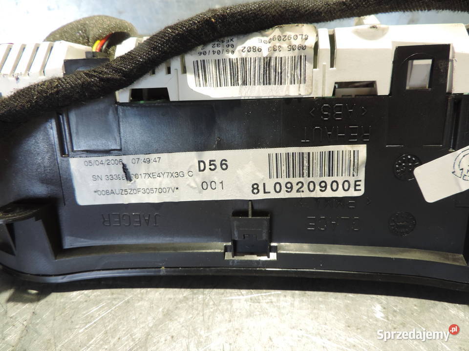 LICZNIK ZEGAR AUDI A3 8L 19 TDI 8L0920900E Nowy Sącz